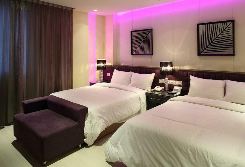 اتاق کلاسیک چهارنفره, Hsiangkelira