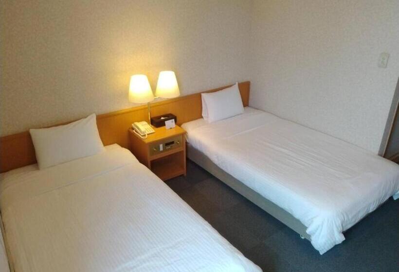 חדר סטנדרט, Kitami Daiichi