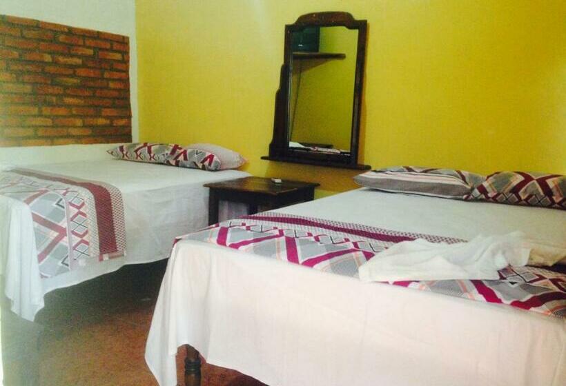 اتاق استاندارد, Marjenny