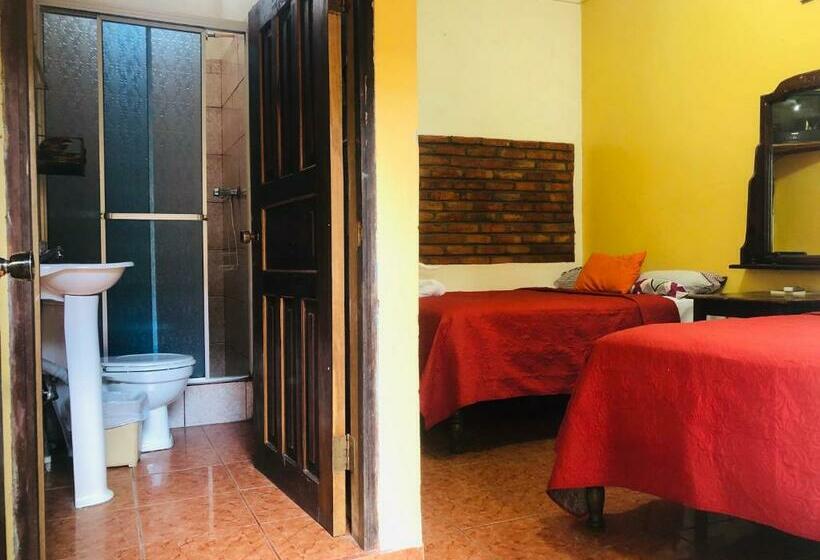 اتاق استاندارد, Marjenny