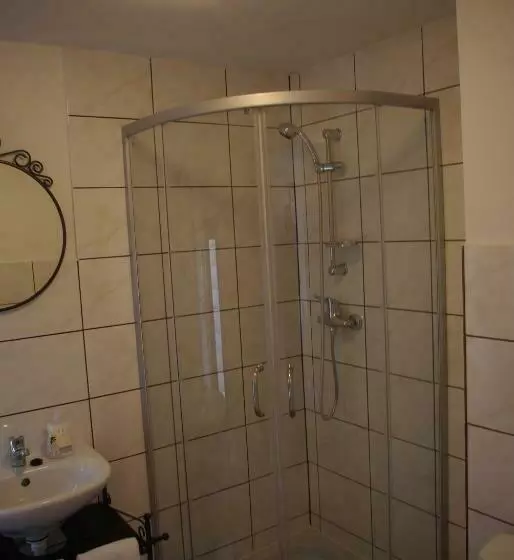 Standard Yhden Hengen Huone, Porta Colonia