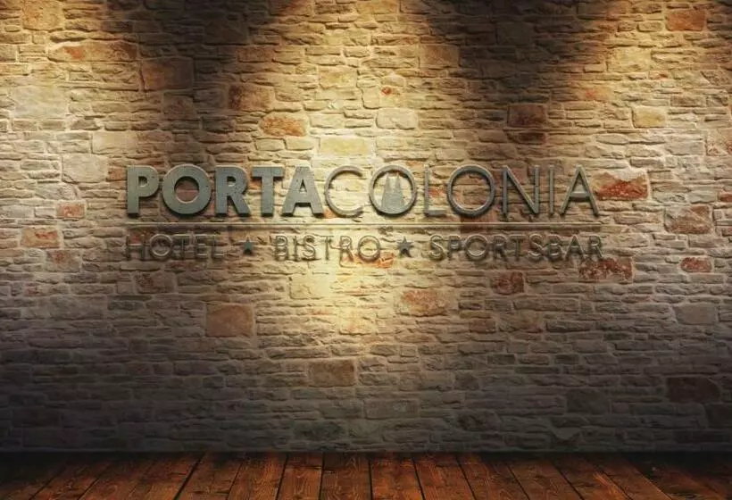 Perhehuone, Porta Colonia