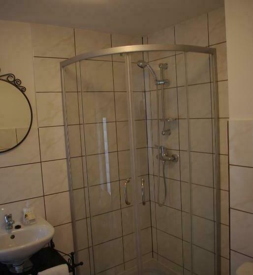 基本间, Porta Colonia