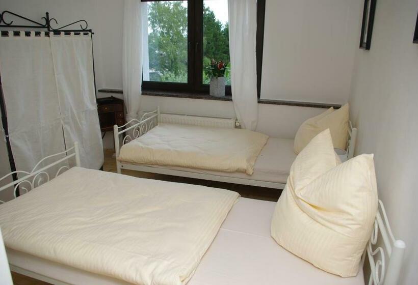 基本间, Porta Colonia