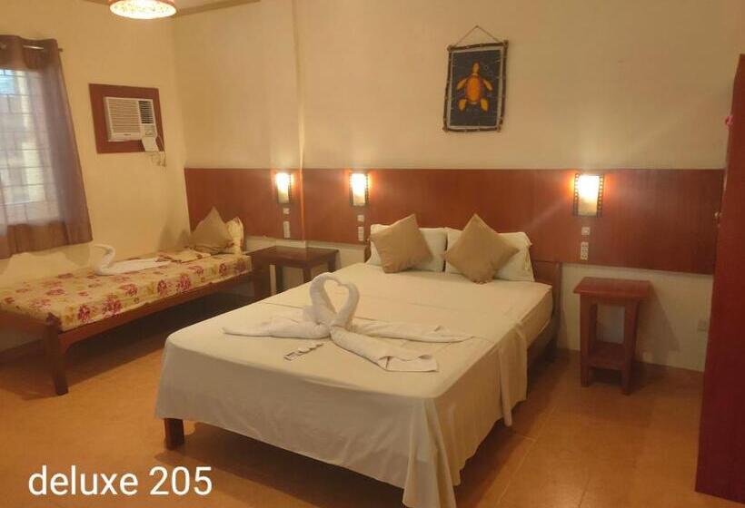 חדר דלוקס עם מרפסת, Sulu Plaza