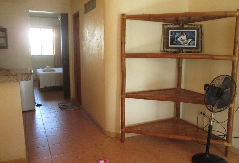 דירת חדר, Sulu Plaza