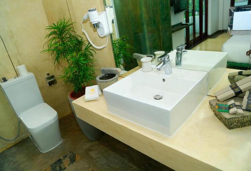 디럭스 룸, Tranquil Negombo Boutique