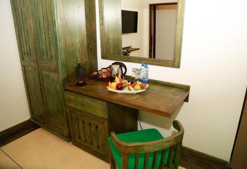 디럭스 룸, Tranquil Negombo Boutique