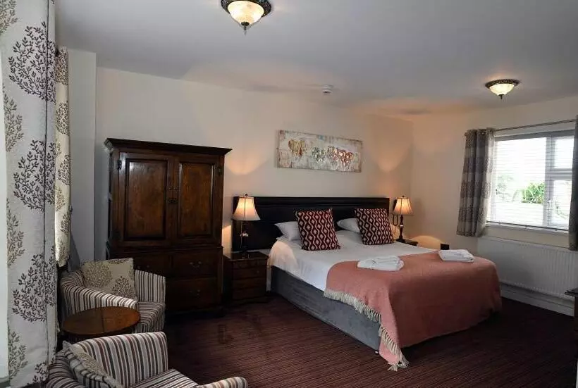 クイーンサイズベッドのエクゼクティブルーム, Ty Dre Town House