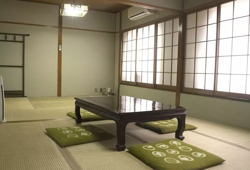 ファミリールーム, Yamabe