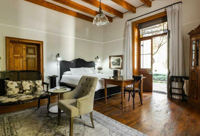 חדר סטנדרט, Fairview Historic Homestead