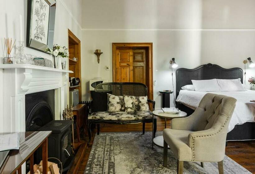 חדר סטנדרט, Fairview Historic Homestead