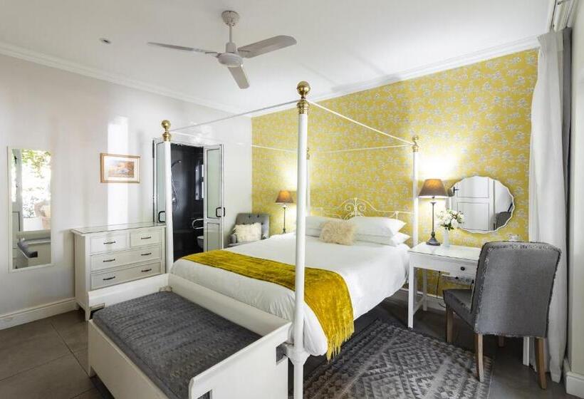 חדר סטנדרט, Fairview Historic Homestead