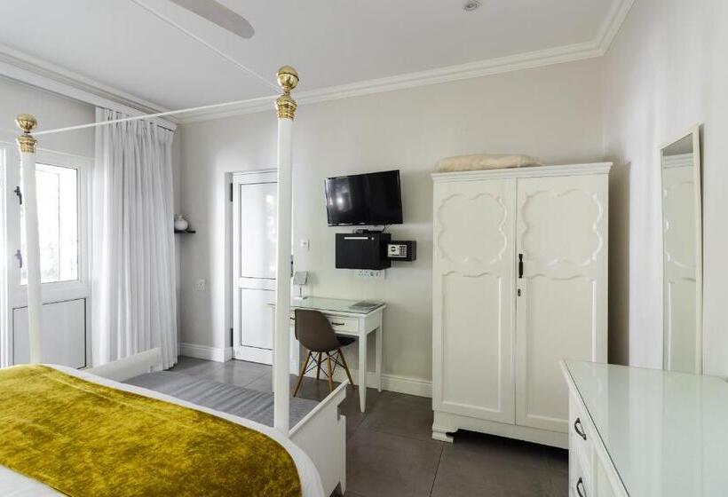 חדר סטנדרט, Fairview Historic Homestead