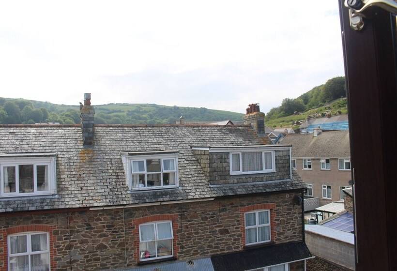 Номер Классика Двуспальная Кровать, Fernleigh Guest House