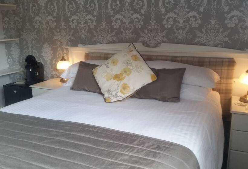 클래식 룸 더블 침대, Fernleigh Guest House