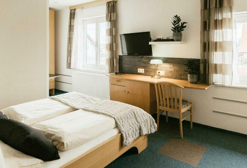 اتاق استاندارد, Restaurant Gastehaus Feldkirchen