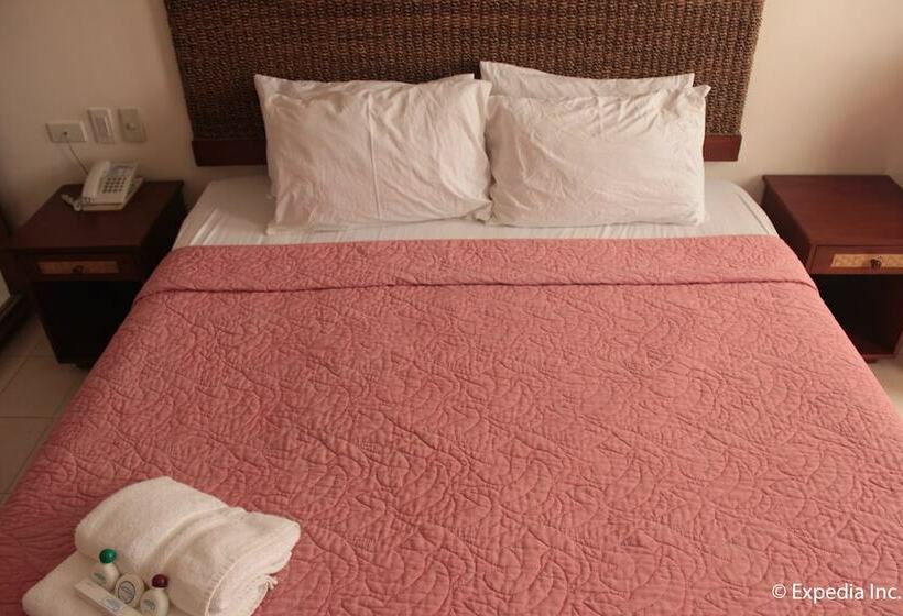 اتاق لوکس, Wild Orchid Beach Resort