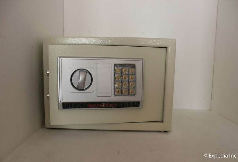 اتاق لوکس, Wild Orchid Beach Resort