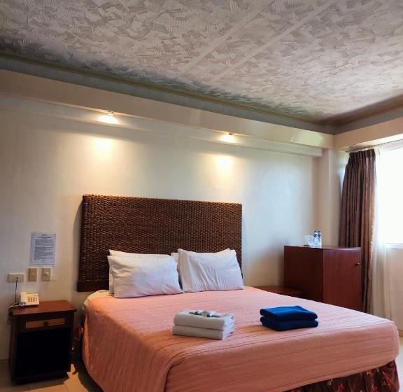 디럭스 룸, Wild Orchid Beach Resort