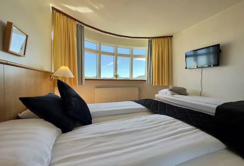 اتاق کلاسیک سه تخته, Adventure Hotel Hellissandur