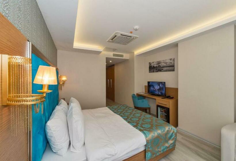 اتاق لوکس یک تخته, Grand Palace