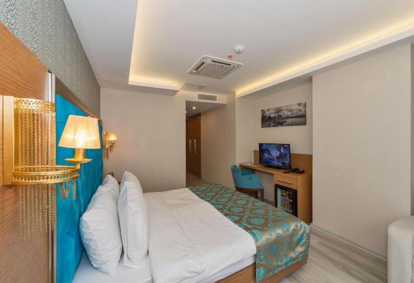 غرفة ديلوكس, Grand Palace