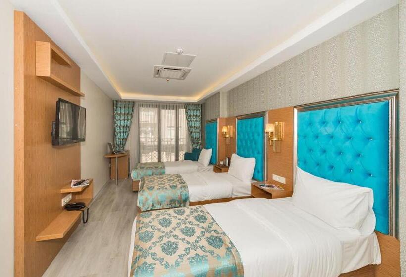 اتاق لوکس سه تخته, Grand Palace