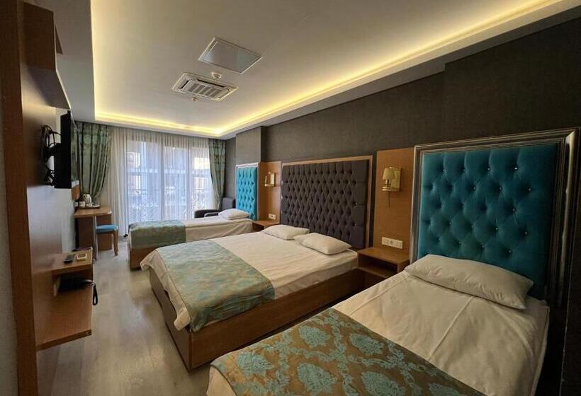 اتاق لوکس چهار تخته, Grand Palace