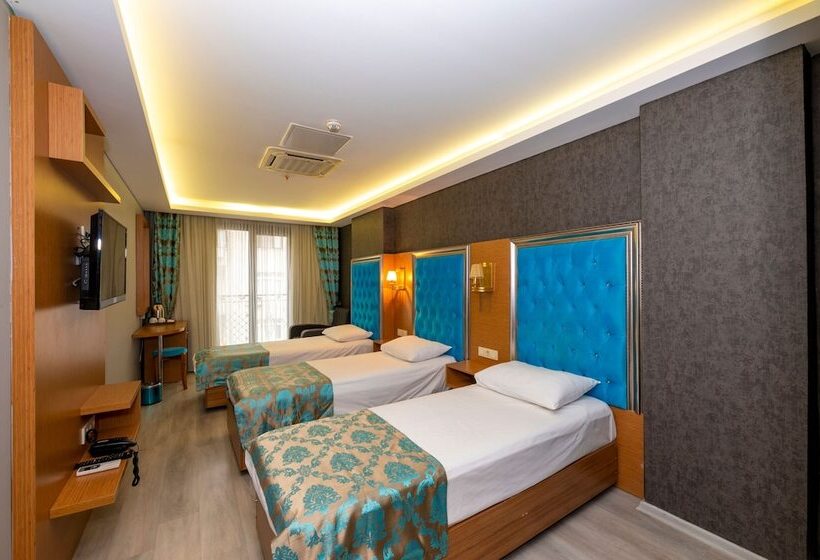 اتاق لوکس سه تخته, Grand Palace