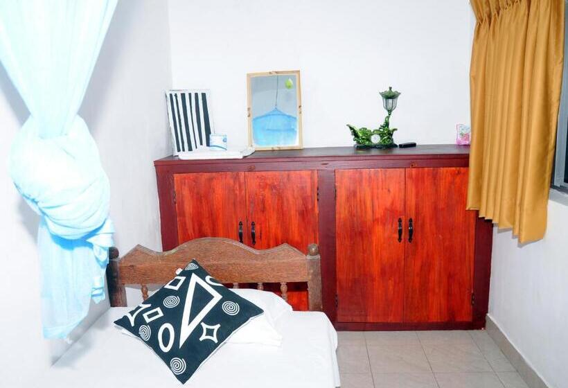 标准间, Dyke Rest