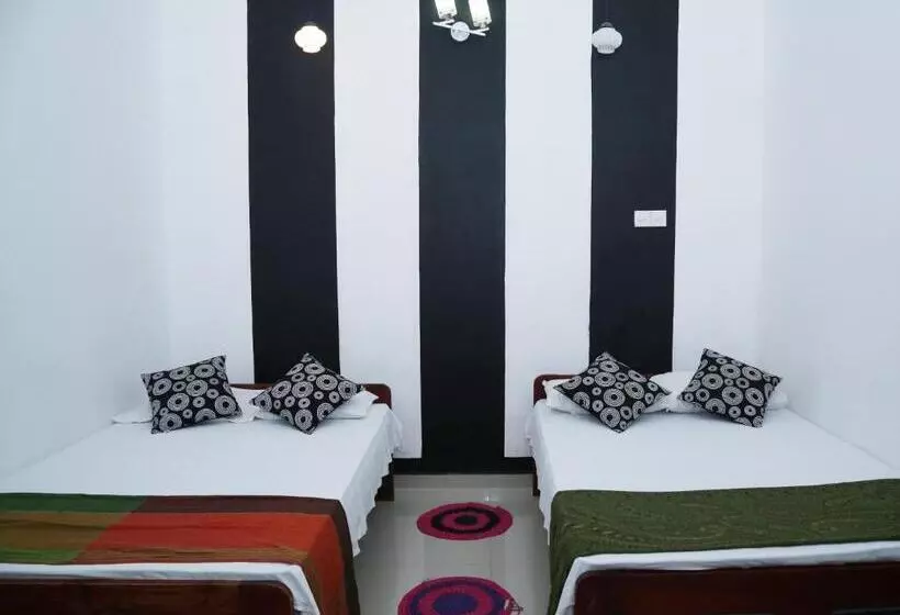 Camera Familiare Deluxe, Dyke Rest