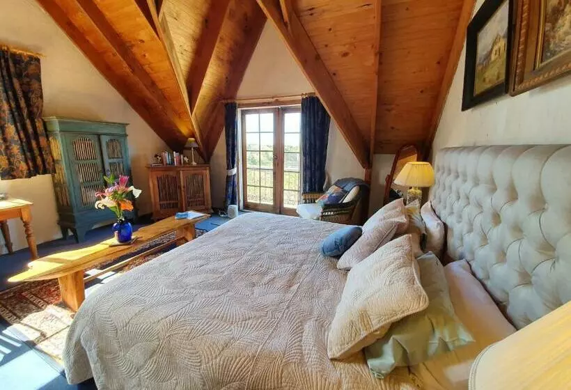 اتاق استاندارد با تخت بزرگ, Hawley House