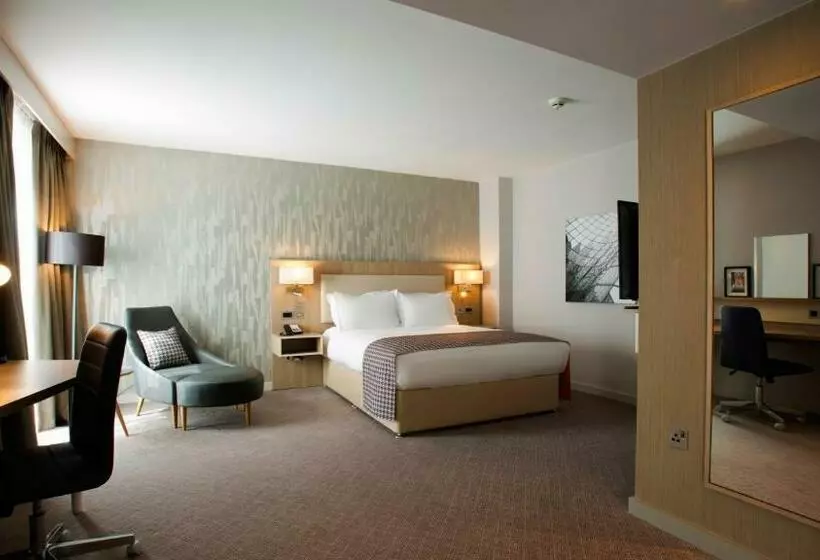 Executive Room King Size Bed