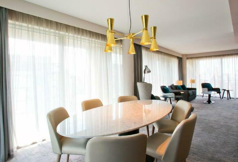 이그제큐티브 스위트, Holiday Inn Manchester   City Centre, An Ihg