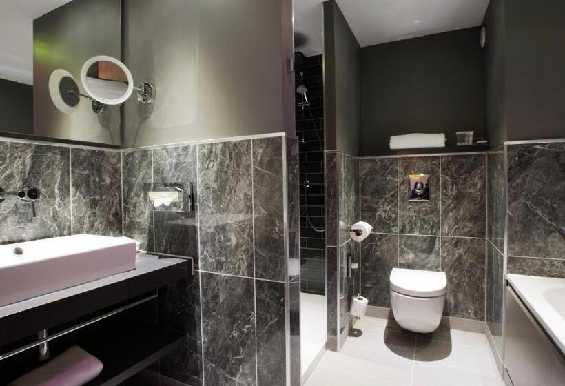 스위트 킹사이즈 침대, Holiday Inn Manchester   City Centre, An Ihg