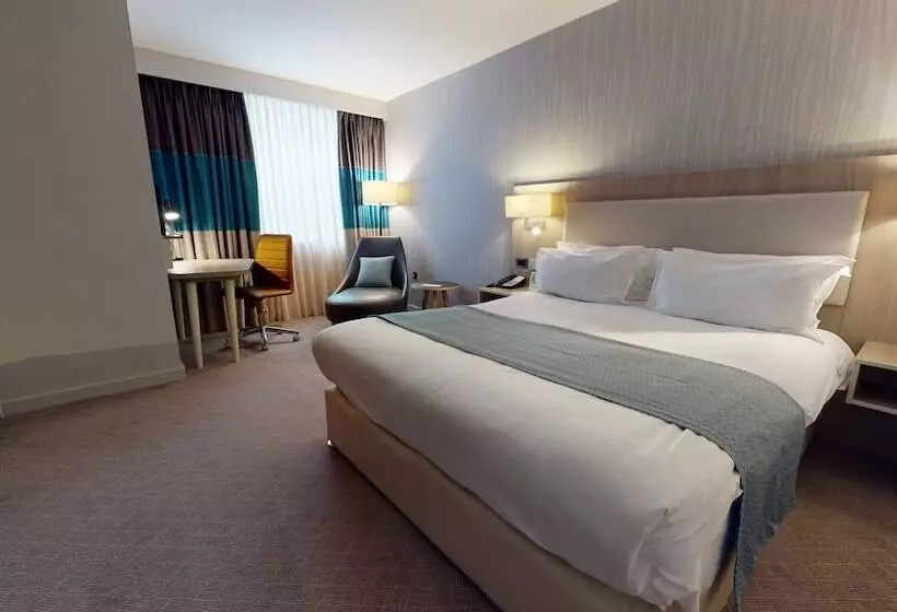 اتاق استاندارد برای معلولان, Holiday Inn Manchester   City Centre, An Ihg