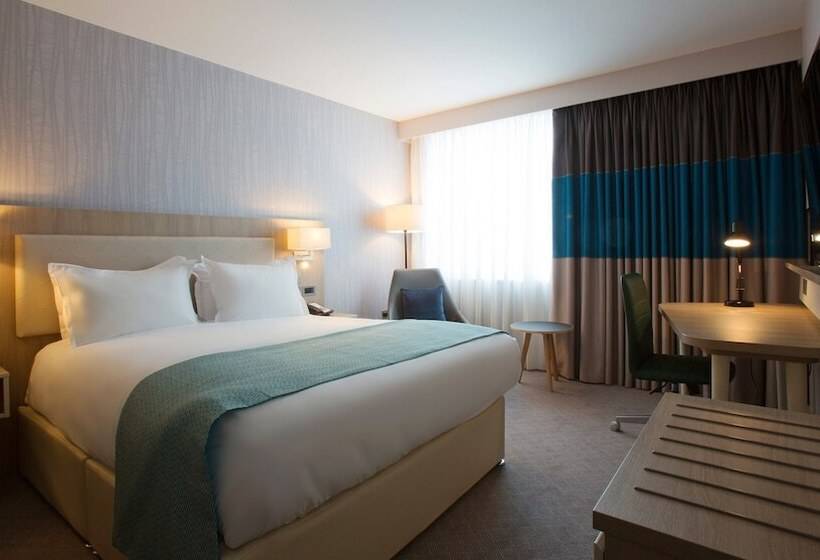 장애인을 위한 스탠다드 룸, Holiday Inn Manchester   City Centre, An Ihg