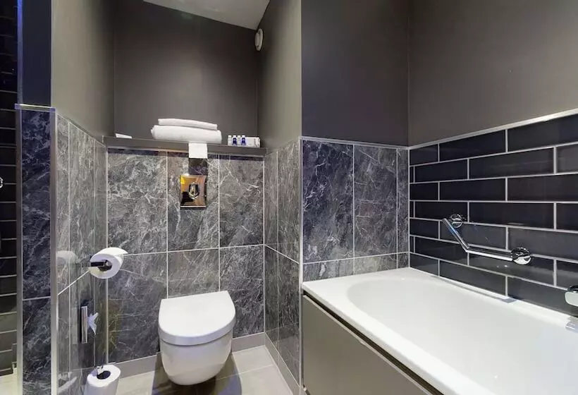 سوییت, Holiday Inn Manchester   City Centre, An Ihg