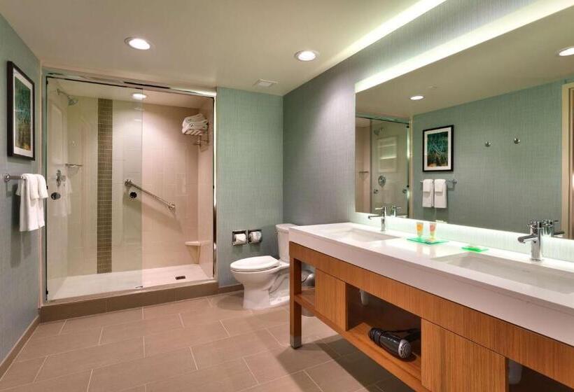 מיטת קינג בסוויטה, Hyatt Place Salt Lake City Farmington Station Park