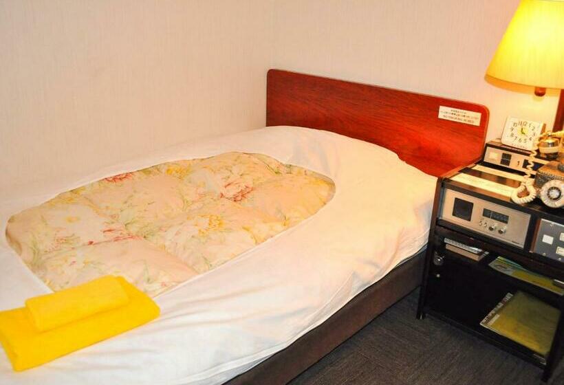 غرفة قياسية فردية, Kochi Sakura