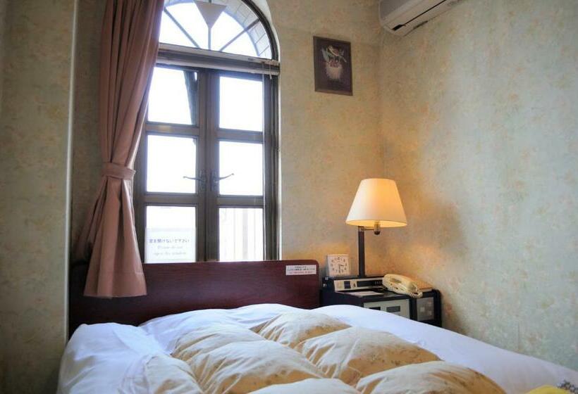 غرفة قياسية فردية, Kochi Sakura