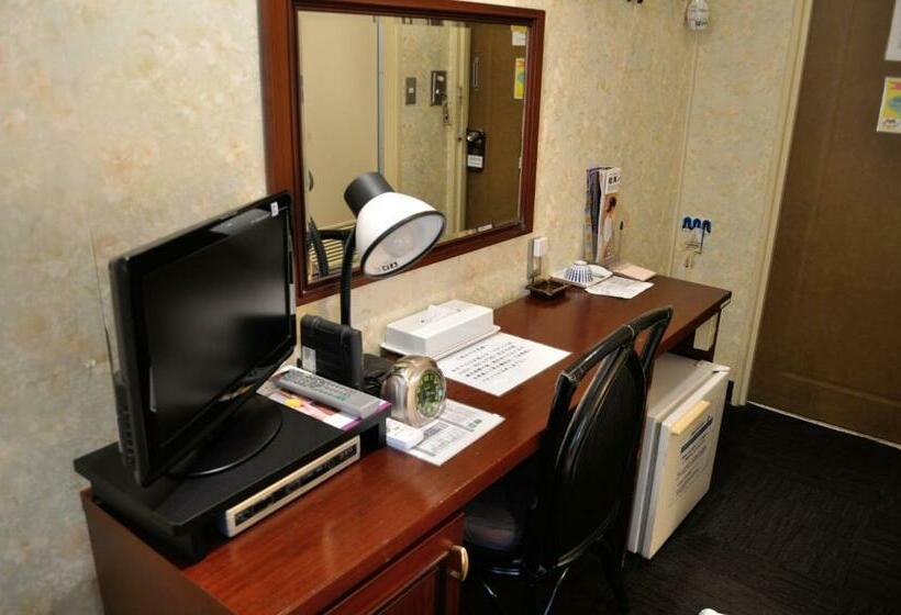 غرفة قياسية فردية, Kochi Sakura