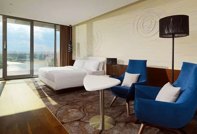 سوئیت پریمیوم, Minsk Marriott