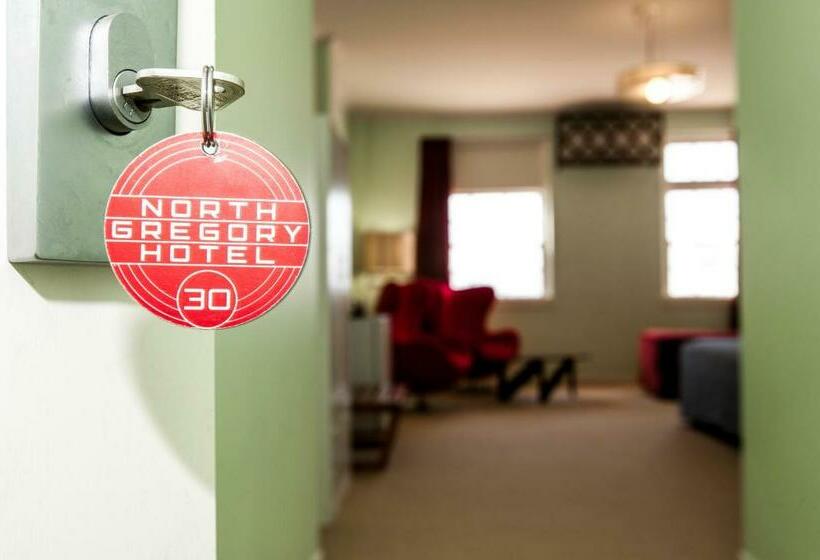 Номер Стандарт, North Gregory
