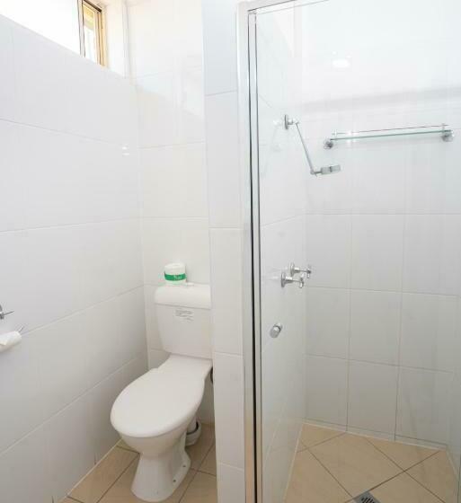 Семейный Номер, Parkview Motor Inn