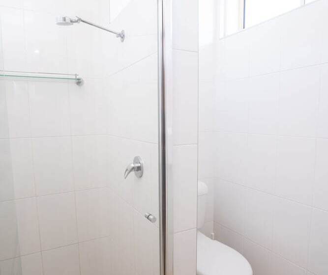 Номер Стандарт, Parkview Motor Inn