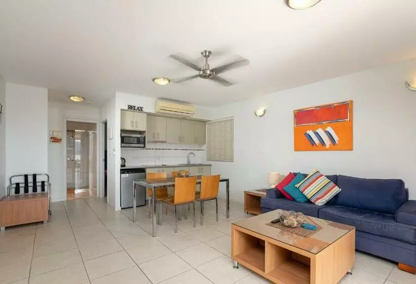 آپارتمان 1 خوابه با چشم‌انداز دریا, Waterview Airlie Beach