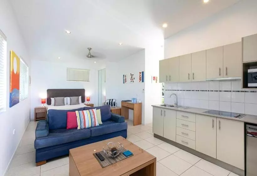 استودیو استاندارد با تخت کینگ, Waterview Airlie Beach