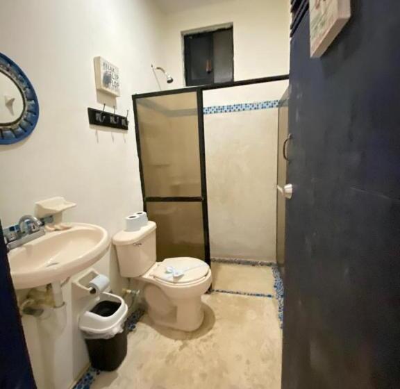 ガーデンビューファミリールーム, La Constanza De Rulo